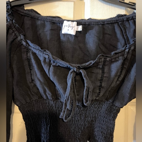 Princess Polly off the shoulder top - Picture 4 of 4